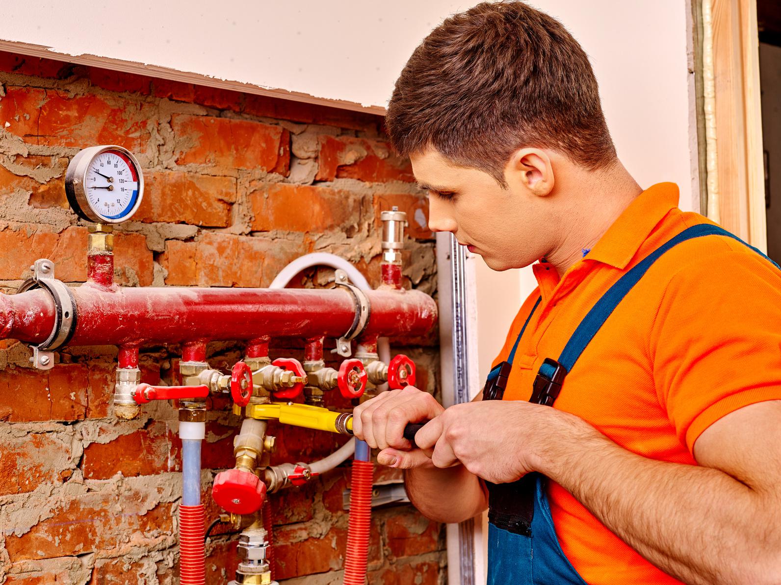 programmateur chauffage électrique Menucourt